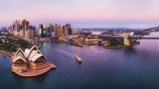 Trans-Tasman image of Australia